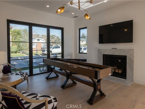 600 Powell Place, Newport Beach CA 92663