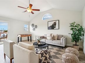 526 12th, Huntington Beach CA 92648