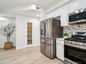 526 12th, Huntington Beach CA 92648