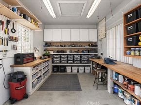 1405 E 15th, Upland CA 91786