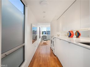 34 S Venice Boulevard 2, Venice CA 90291