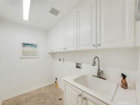 7988 Aldea, Huntington Beach CA 92648