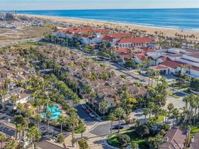 7988 Aldea, Huntington Beach CA 92648