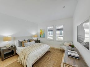 7988 Aldea, Huntington Beach CA 92648
