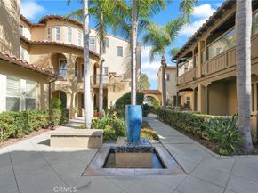 7988 Aldea, Huntington Beach CA 92648