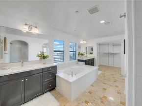 7988 Aldea, Huntington Beach CA 92648