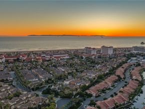 7988 Aldea, Huntington Beach CA 92648