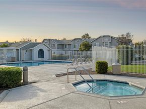 127 Huntington, Irvine CA 92620