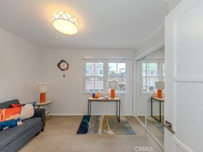 83 63rd Place, Long Beach CA 90803