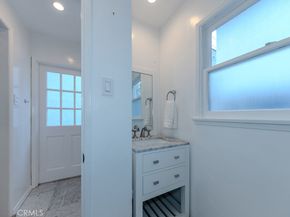 83 63rd Place, Long Beach CA 90803