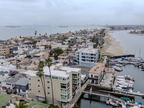 83 63rd Place, Long Beach CA 90803