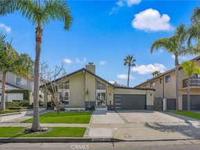 16672 Bolero Ln, Huntington Beach CA 92649