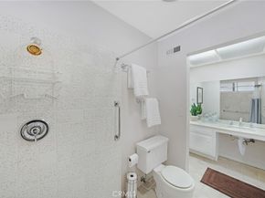 16672 Bolero Ln, Huntington Beach CA 92649