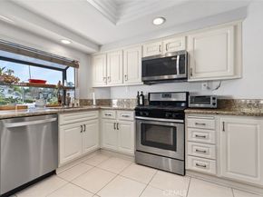 7 Clear Creek Lane, Laguna Hills CA 92653