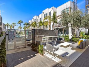 162 Placemark, Irvine CA 92614