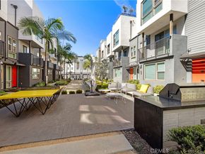 162 Placemark, Irvine CA 92614