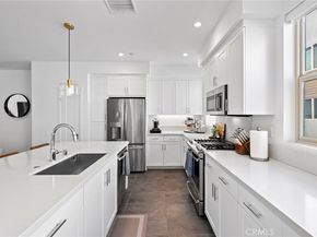 162 Placemark, Irvine CA 92614