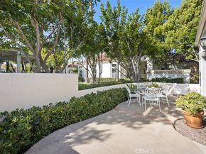 21527 Paseo Palmetto, Mission Viejo CA 92692