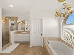 2914 Carrillo Way, Carlsbad CA 92009