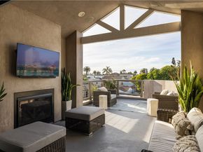 428 7th, Huntington Beach CA 92648