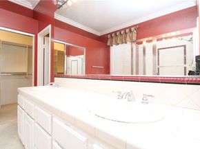 21471 Andorra, Mission Viejo CA 92692