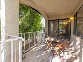 107 S Helberta Avenue 4, Redondo Beach CA 90277