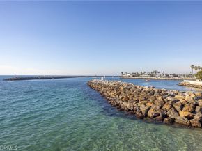 107 S Helberta Avenue 4, Redondo Beach CA 90277