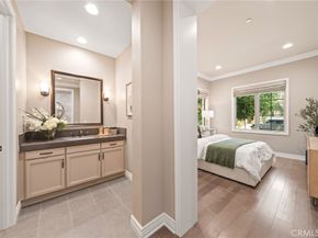 46 Shadybend, Irvine CA 92602