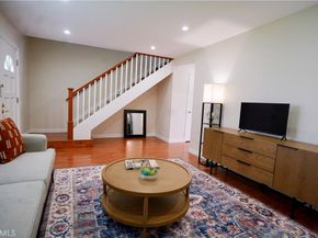 10 Raleigh, Irvine CA 92604