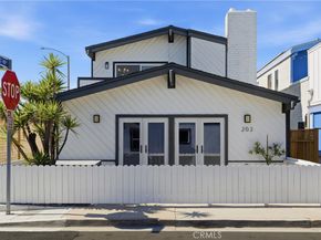 203 Cedar Street A & B, Newport Beach CA 92663