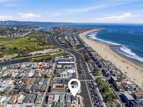 203 Cedar Street A & B, Newport Beach CA 92663