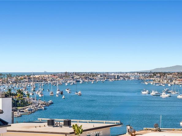 2520 Seaview Avenue, Corona Del Mar CA 92625