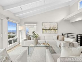 2520 Seaview Avenue, Corona Del Mar CA 92625