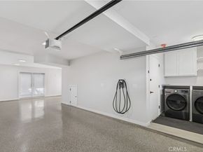 2520 Seaview Avenue, Corona Del Mar CA 92625