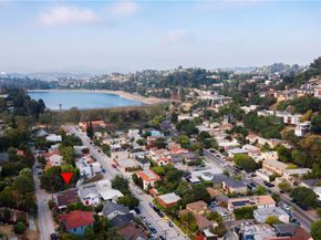 2958 Swan, Los Angeles CA 90026