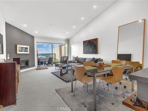 128 Villa Point, Newport Beach CA 92660