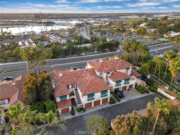 128 Villa Point, Newport Beach CA 92660