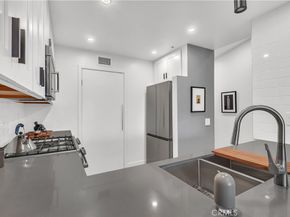 128 Villa Point, Newport Beach CA 92660