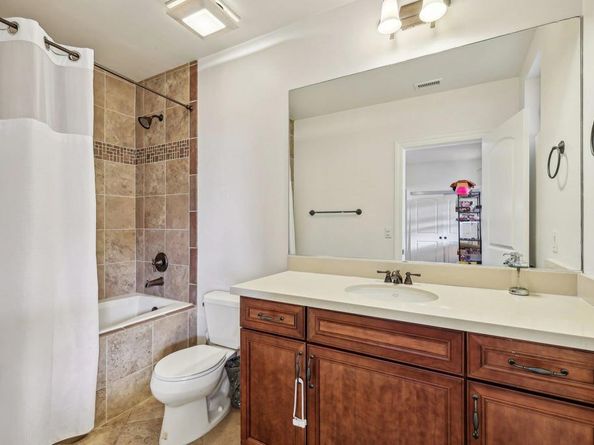 3972 Albatross St 203, San Diego CA 92103