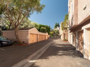 7263 Camino Degrazia 31, San Diego CA 92111