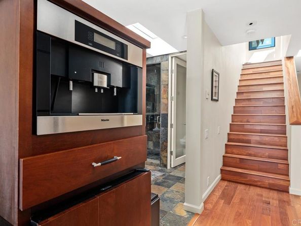 369 W I Street, Encinitas CA 92024