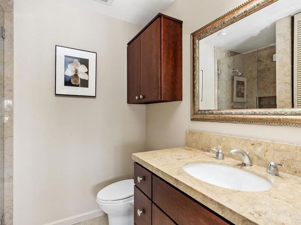 369 W I Street, Encinitas CA 92024