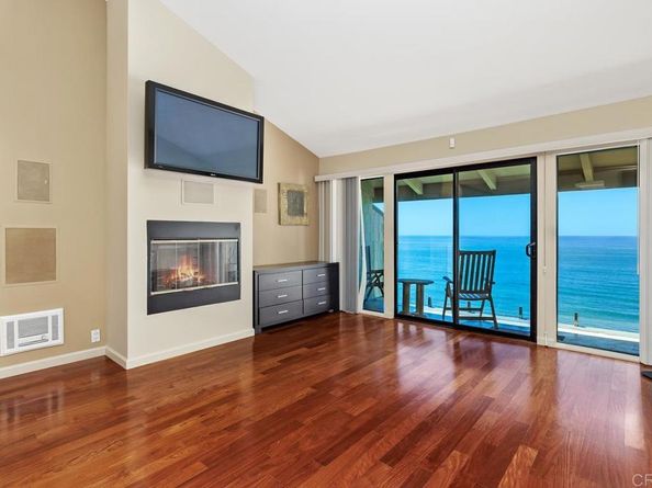 369 W I Street, Encinitas CA 92024