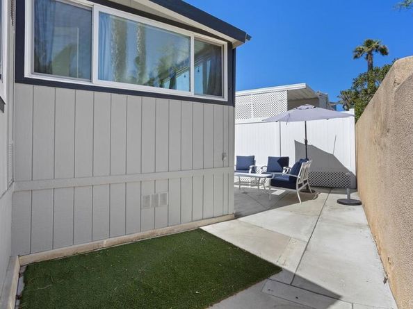 6494 Friendly Place, Carlsbad CA 92011