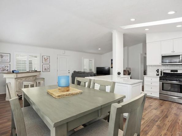 6494 Friendly Place, Carlsbad CA 92011