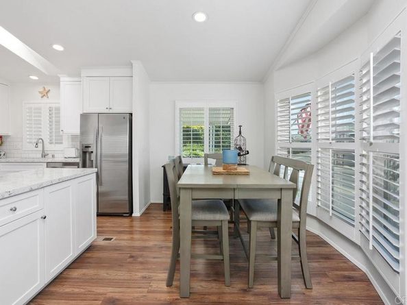 6494 Friendly Place, Carlsbad CA 92011