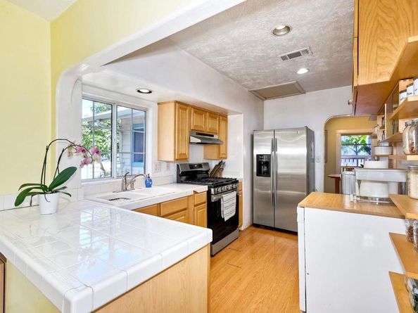 4612 Hamilton Street, San Diego CA 92116