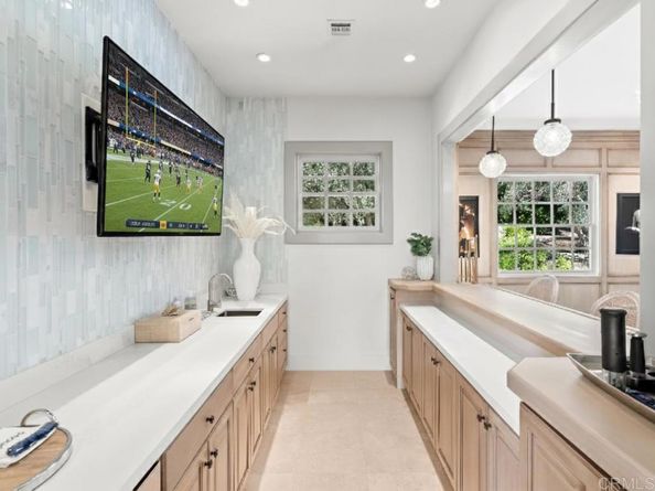 17309 Via De Fortuna, Rancho Santa Fe CA 92067