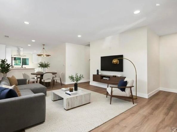 2839 Emerald Drive, Oceanside CA 92056