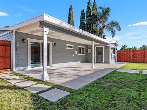 2839 Emerald Drive, Oceanside CA 92056